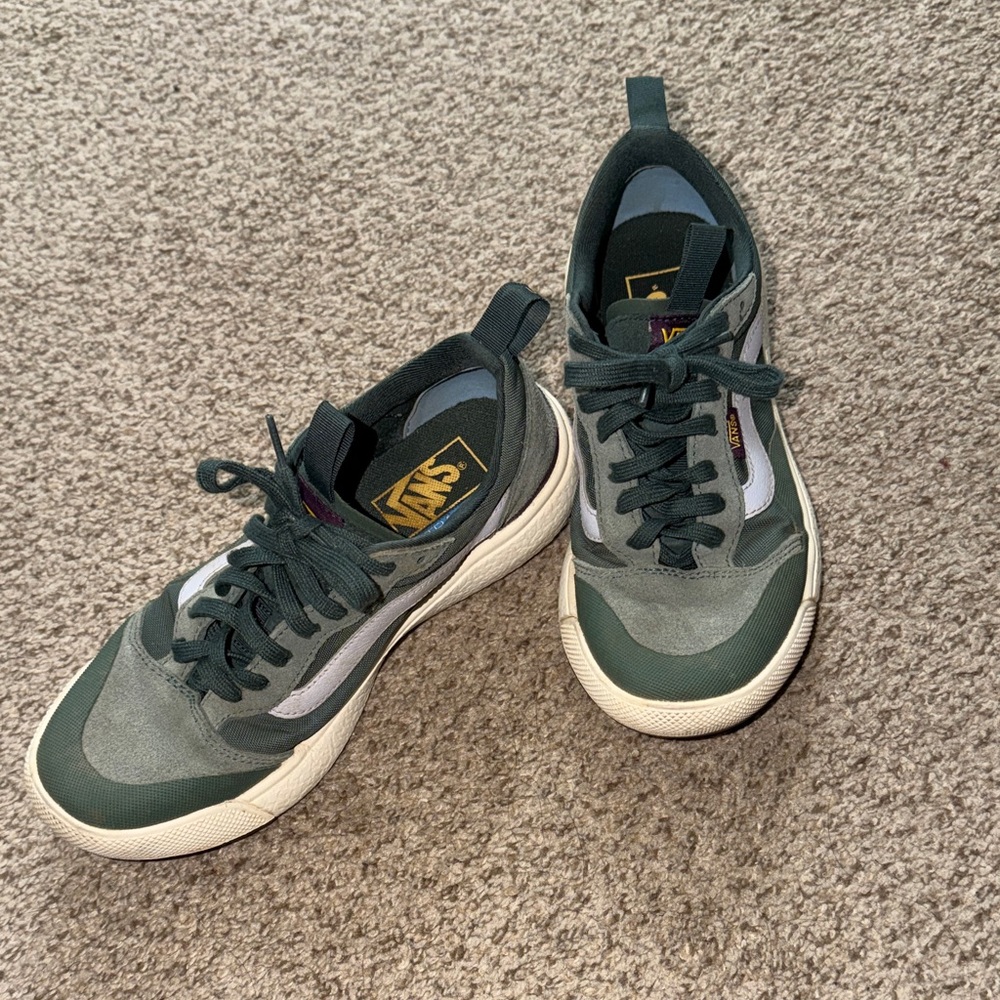 Ultrarange Vans women green